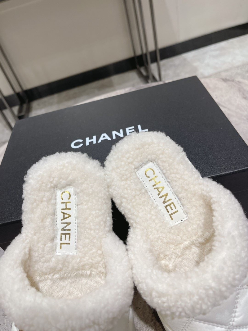 Chanel Slippers